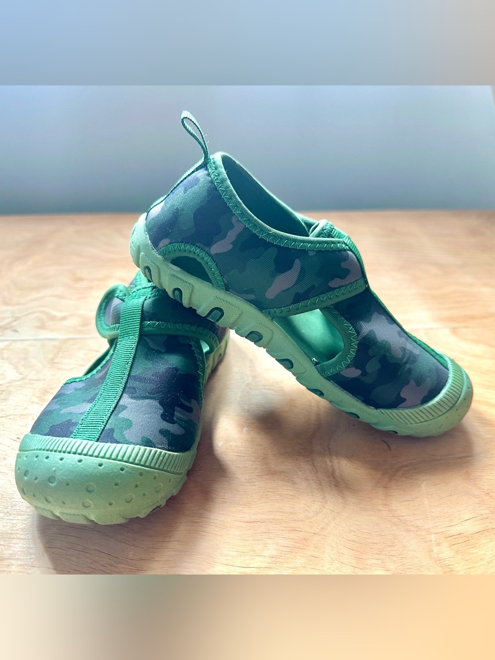 Western Chief Beachgoer Neoprene Sport Sandals Camo Kids Size 12 Water Shoes
